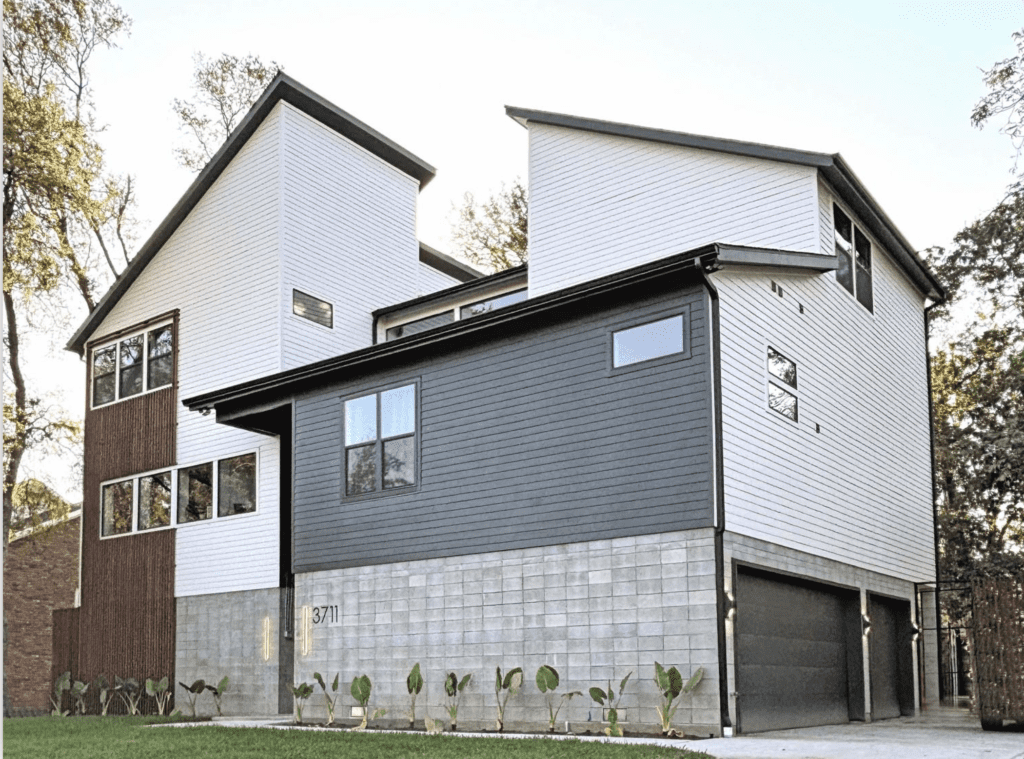 Hollenbeck Architects & Taashki Studio Interior Design created a home reminiscent of the design firm's favorite resort in Asia. (Taashki Studio Interior Design Photo)